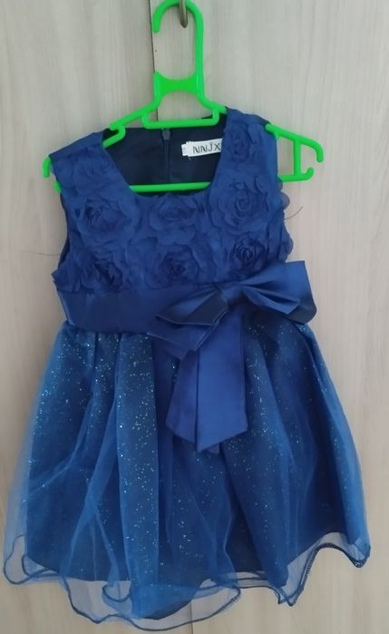 Продам детские вещи