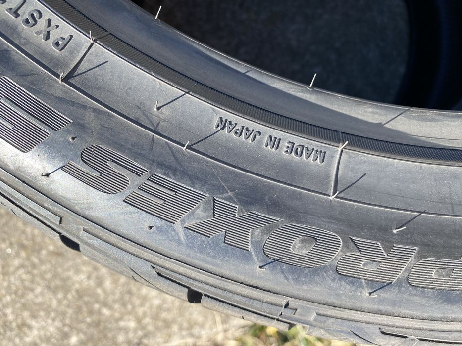 Anvelope Vara Toyo Noi 275/40 R20