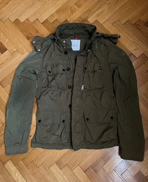 Moncler hooded rain jacket dama