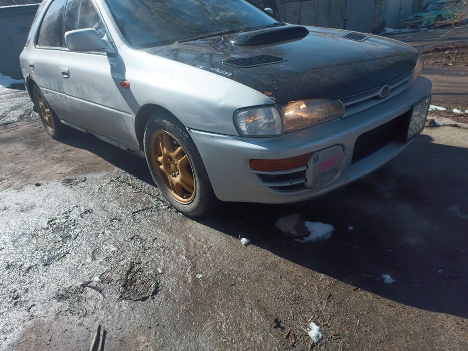 Продам Субару Импрезу