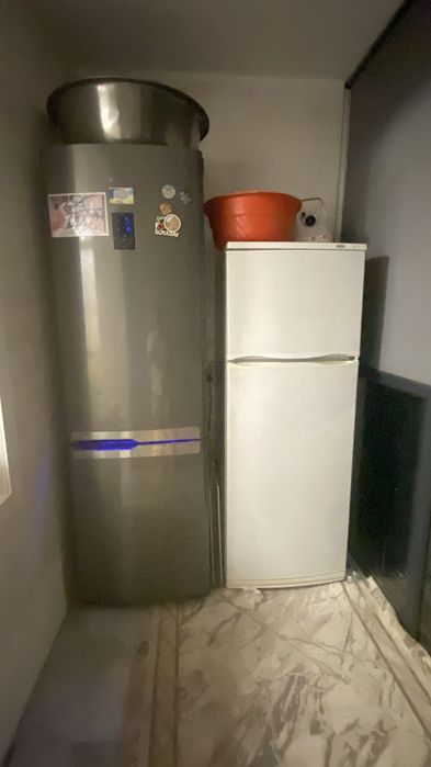 Продам холодильник