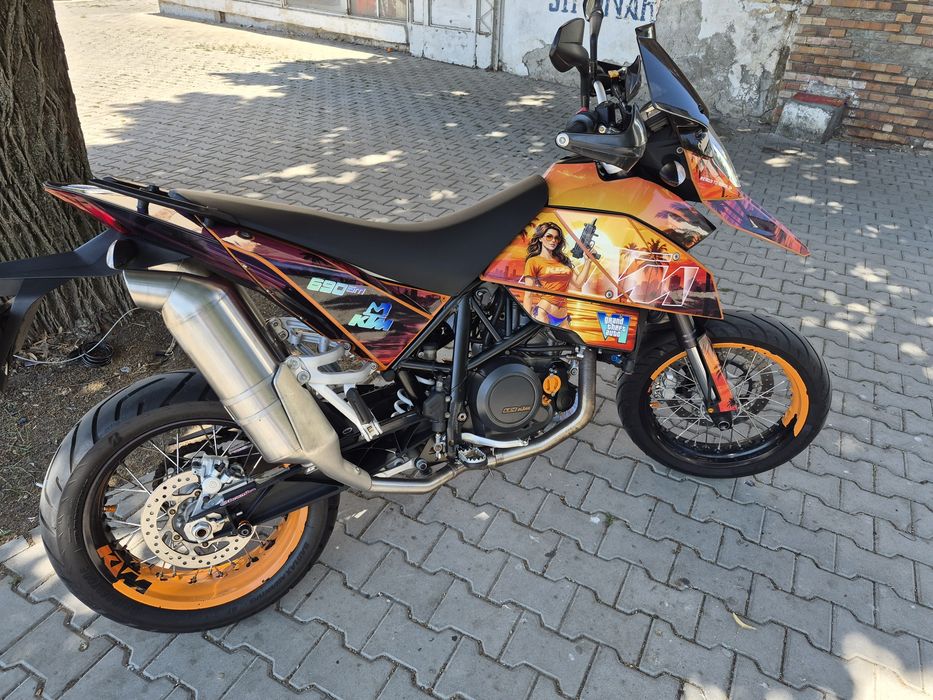 Vand sau schimb cu auto/moto