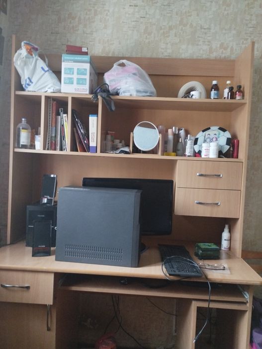 Компьютерный стол