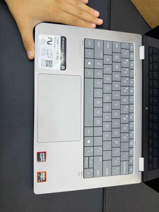 Noutbuk Hp OmniBook X Flip Amd Ryzen AI 7 350 24/1TB 14.0" 2K IPS