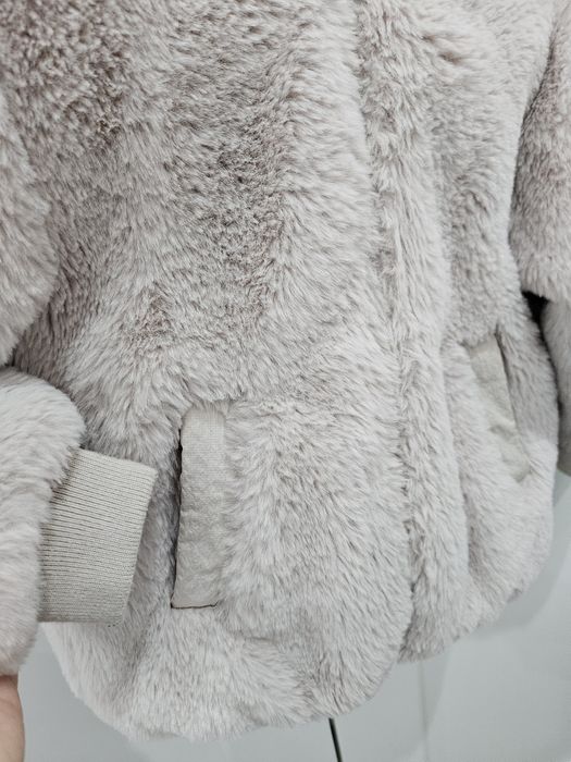 Geaca imitație blana, marimea 1043-4 ani