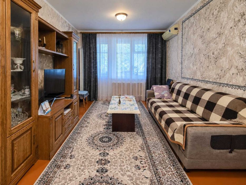 3-комнатная кв. в районе КЖБИ