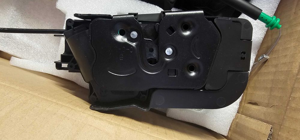 Tesla Model Y 3 Soft Closing Doors