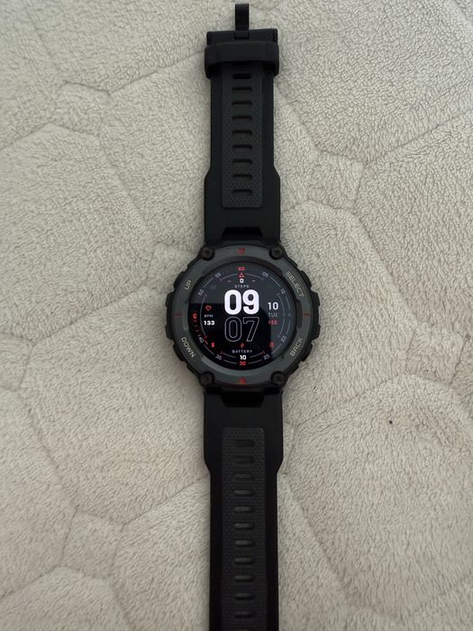 Смарт-часы Amazfit T-Rex 3 Pro