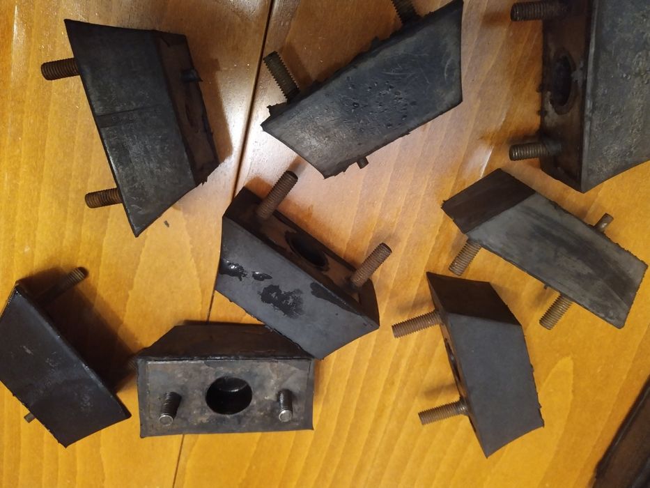 Авточасти за руски коли лада нива москвич е други