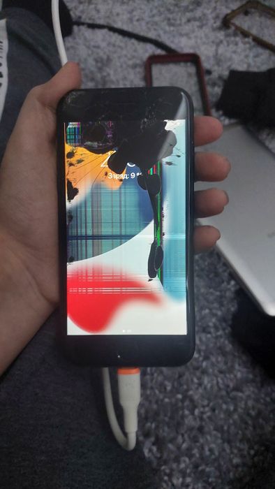 Айфон 7 продажа.