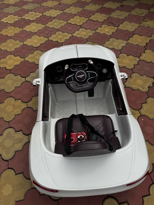 Masina electrica Bentley
