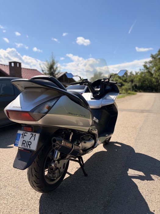 Honda Silver Wing 600