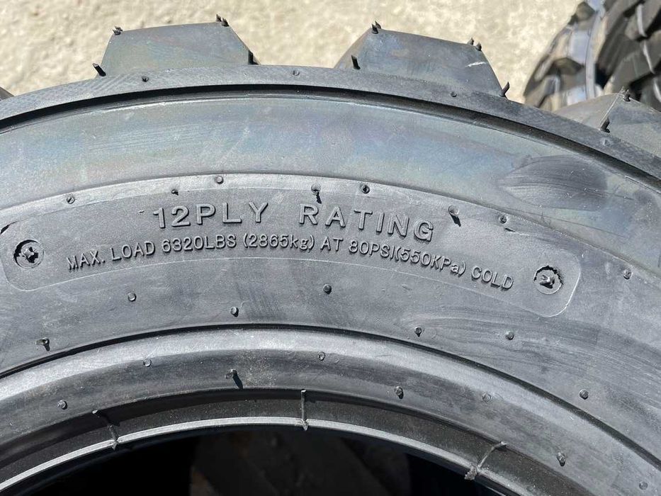 Anvelope noi industriale de bobcat cu 12pliuri garantie Cauciucuri