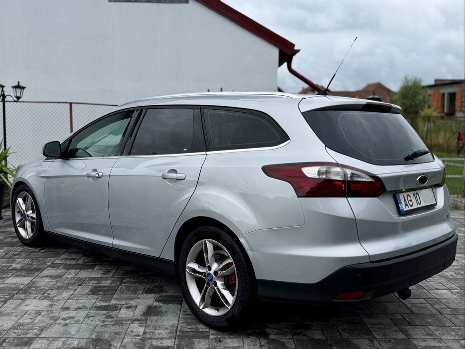 Ford Focus Tdci Euro 5 Titaniun X Navigatie Xenon Piele