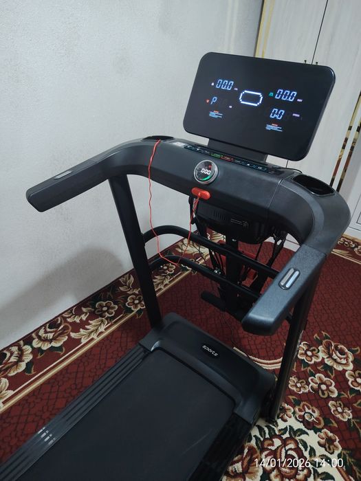 Yugurish yoʻlagi, Беговая дорожка (Begovaya dorojka)