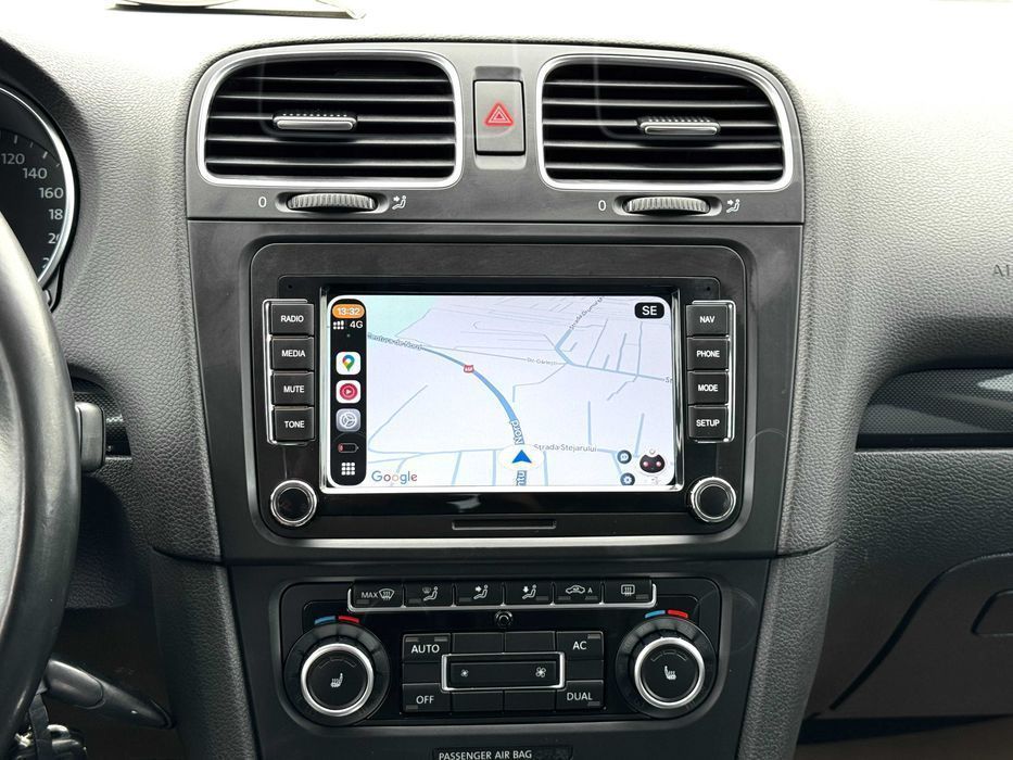 Navigatie 2GB VW Amarok Caddy Jetta Eos Scirocco Sharan Golf Carplay