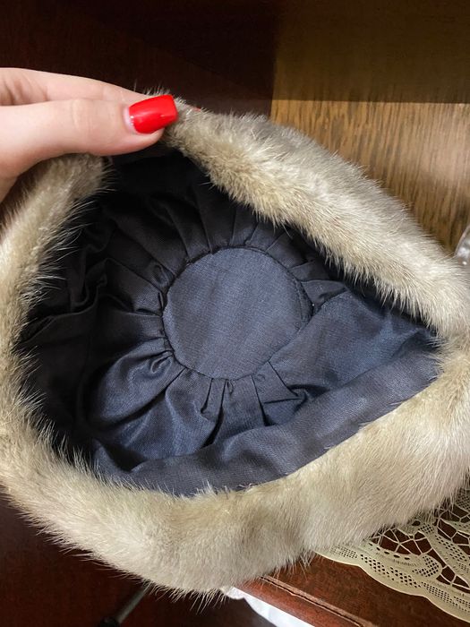 Шапки натуралки  меховые