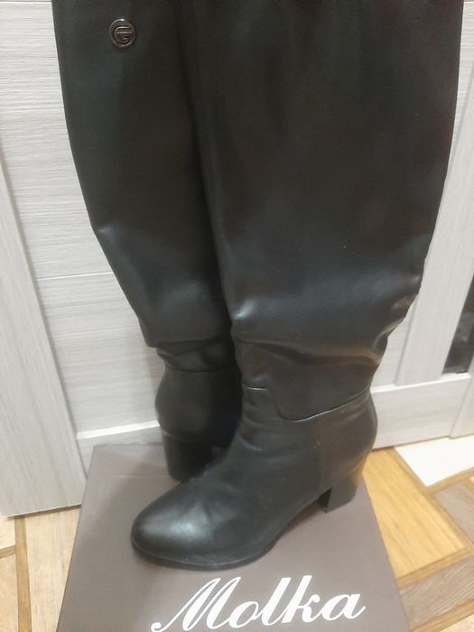 Продам сапоги новые зимние 37р