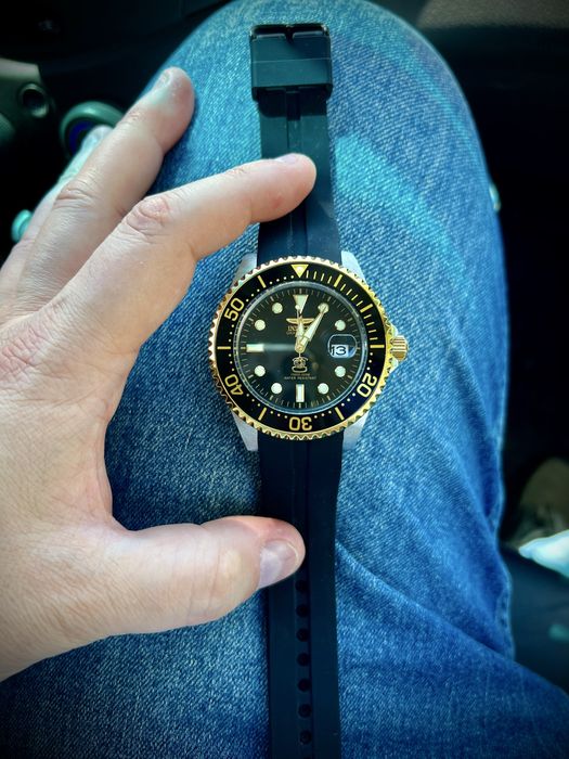 Часы механические Invicta grand diver. В отличном состоянии.