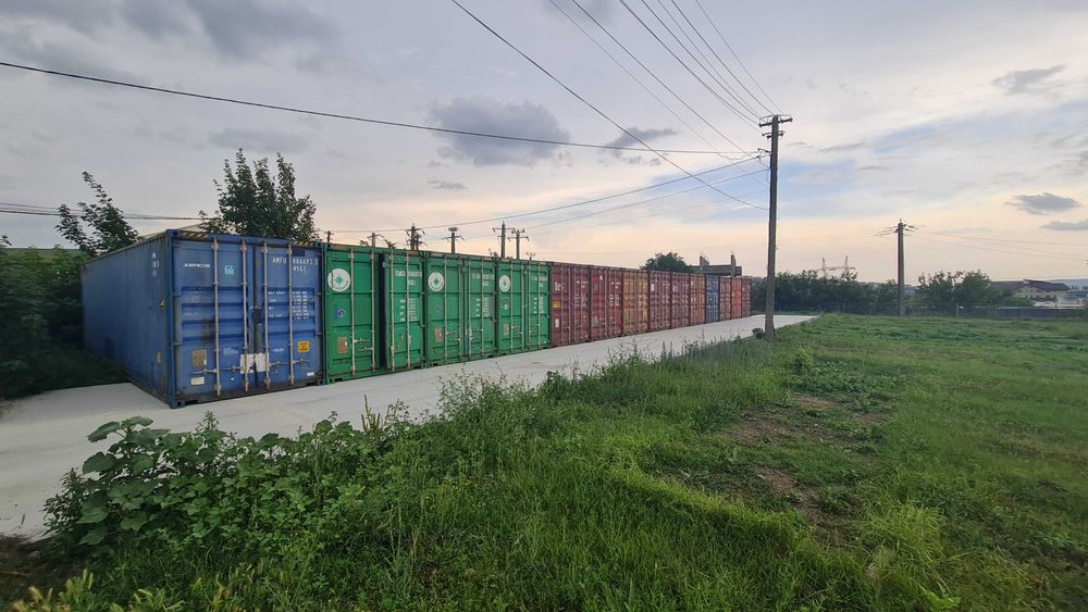 SPACEHUB - depozitare in containere maritime de 12 m, self storage