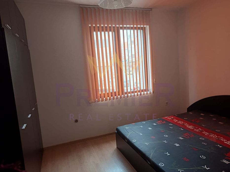 Дава се под наем Тристаен апартамент в Варна, Център - 86 кв.м за 612 € - Снимка #3