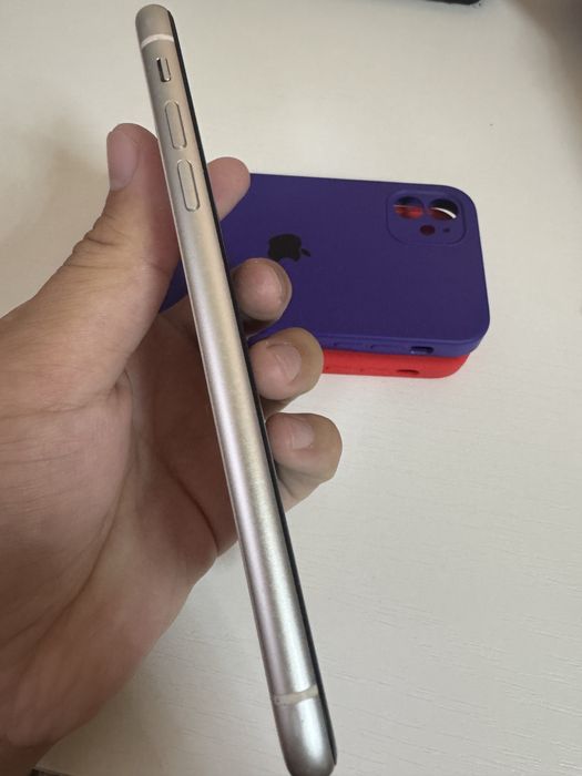 Iphone 11 в идеальном состоянии