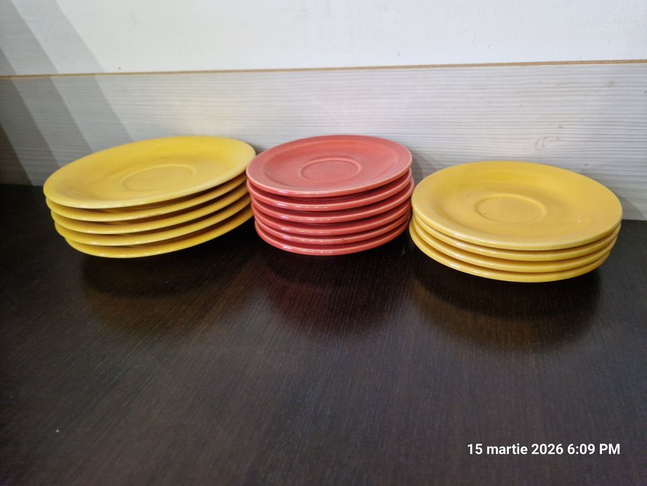 Farfurioare mici pentru gustari si desert