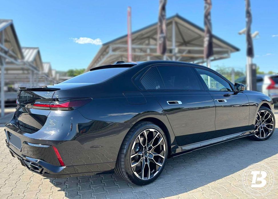 Pachet Exterior Prelungiri Aero compatibil cu BMW Seria 7 G70 M-Pack