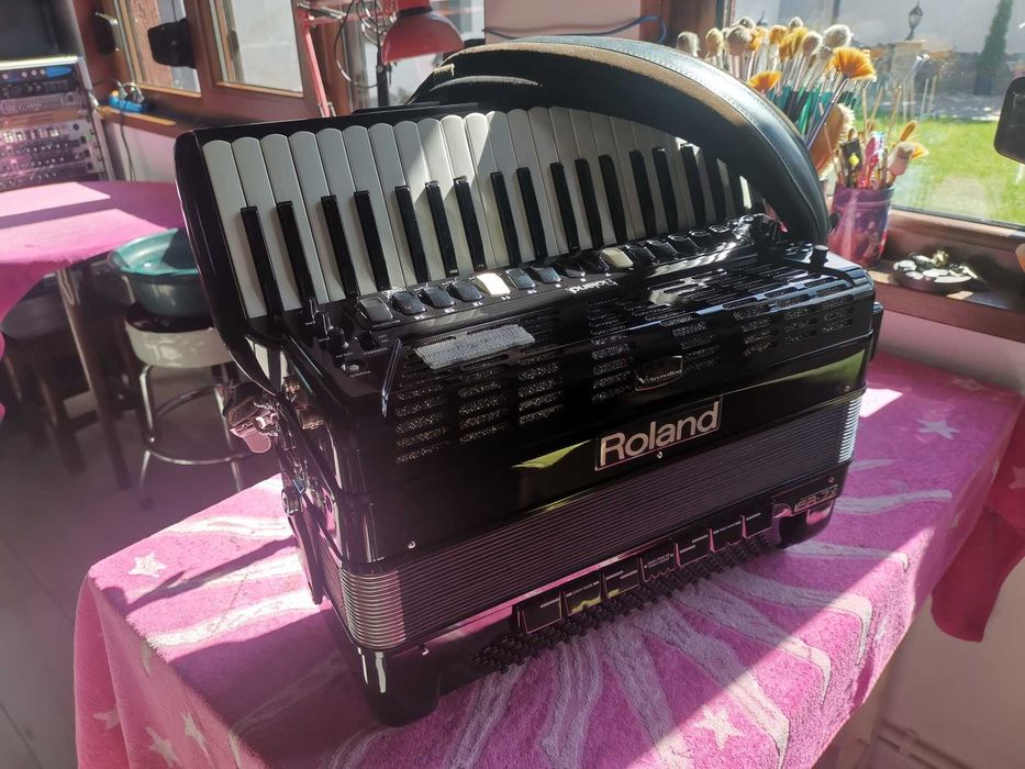 Acordeon Electronic Roland Fr7x Balck