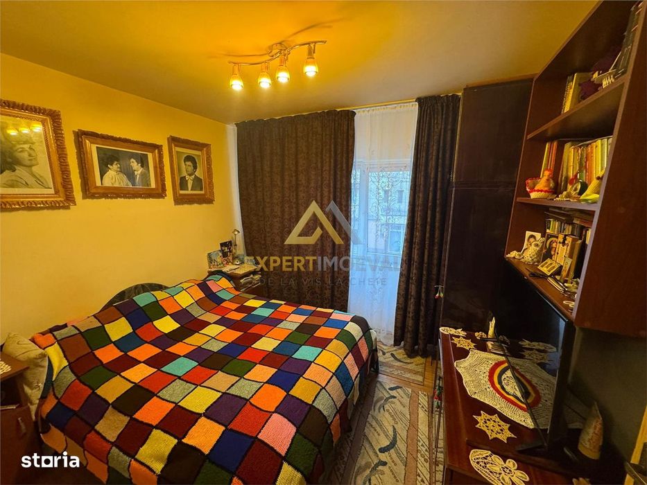 Apartament 3 camere decomandat