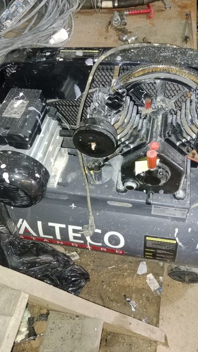 Продам канпресар алтэка