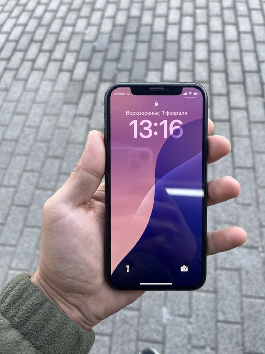 Iphone xs 64 sotiladi