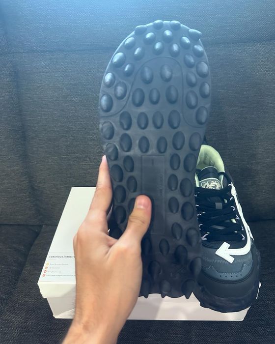 OFF-White Odsy-1000 Dark Grey