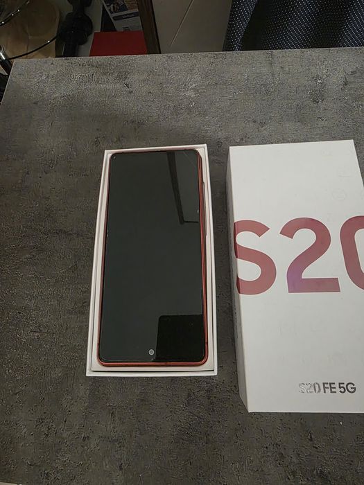 Samsung S20 FE 5G – Performanță premium la super preț!