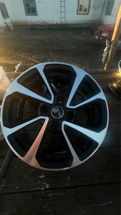 Диски, 100.000.