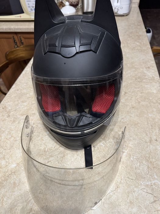 Шлем почти новый !