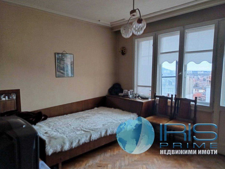 Продава се Многостаен апартамент в Шумен, Център - 147 кв.м за 1249 €/кв.м - Снимка #10