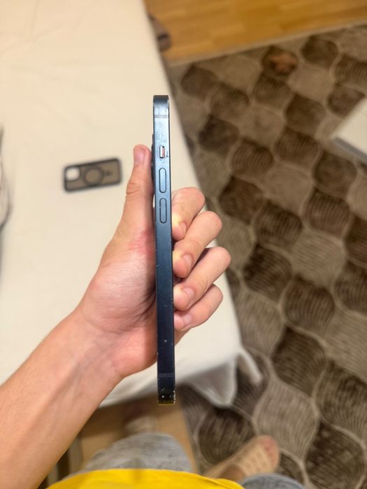 Vand Iphone 13 mini