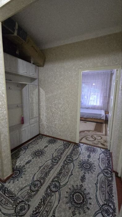 Olmazor tumani qora qamish 2/5 3 xona sotiladi  a212