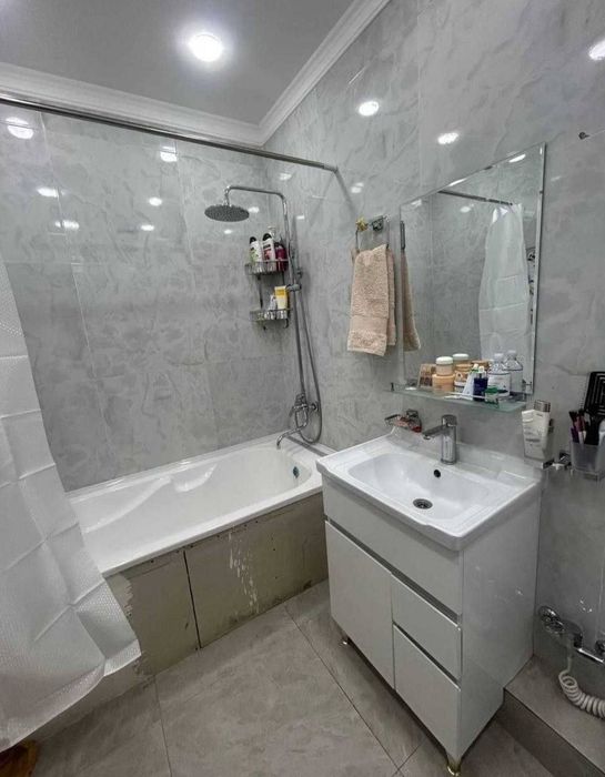 Срочно Яккасарай Саламатина Новостройка 2/2/10 с мебелью евро