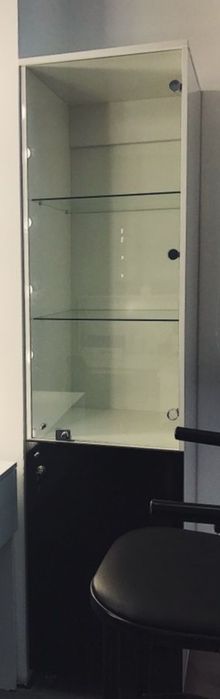 Продам Шкаф, тумба на замках