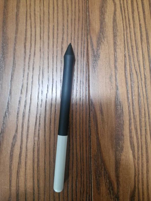 Tableta grafica Wacom One 13 cu Display