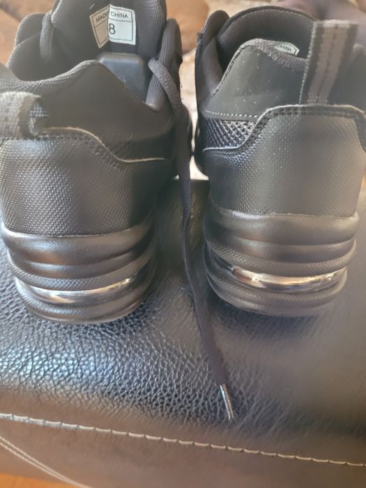 Скарпини за народни танци