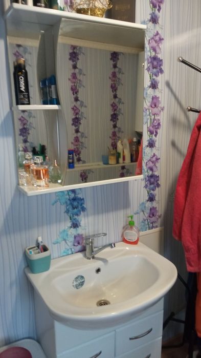 Зеркало раковина с тумбой