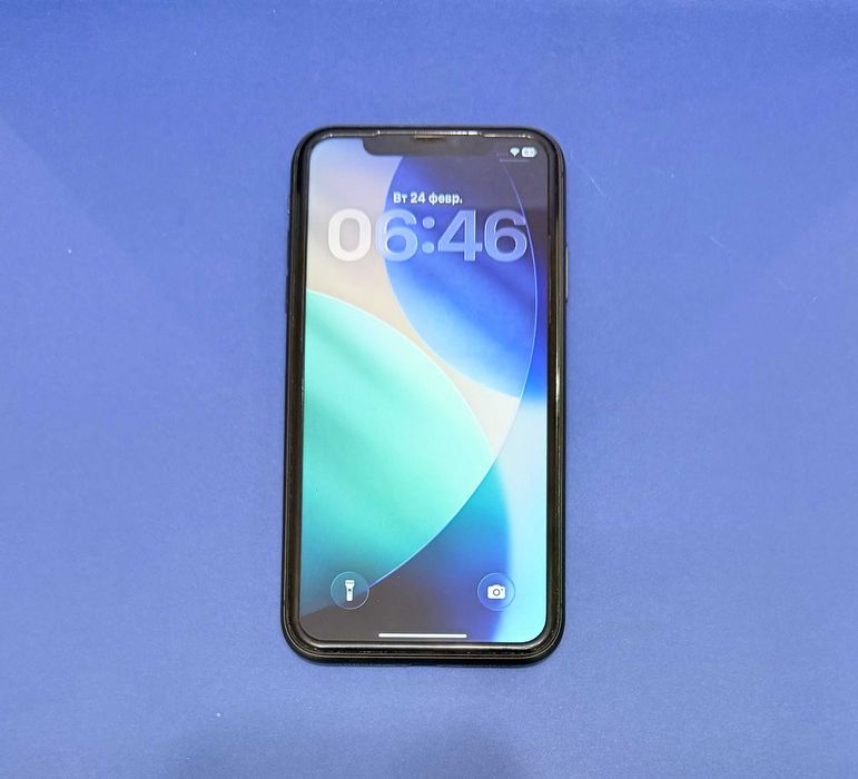 Iphone 11, 128 Gb, черный, в отличном состоянии