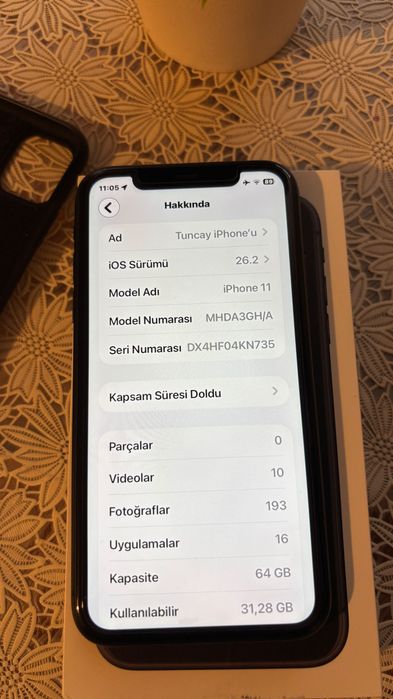 iPHONE 11 в Добро състояние