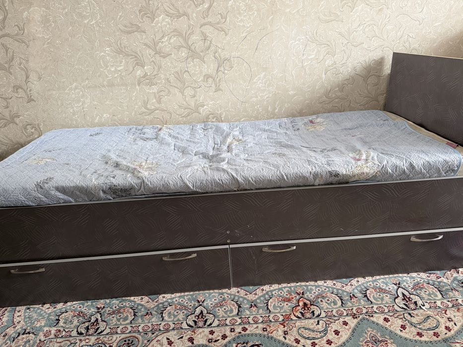 Шкаф кроват стол