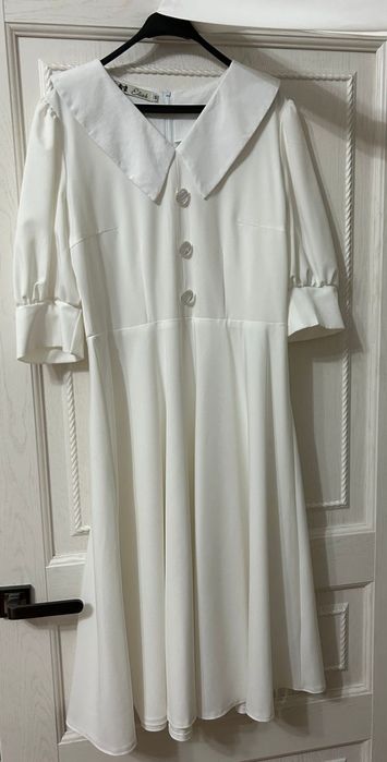 Продам платье женское