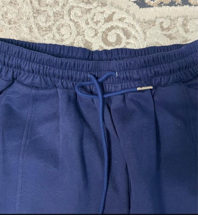 Продам спортивную тройку