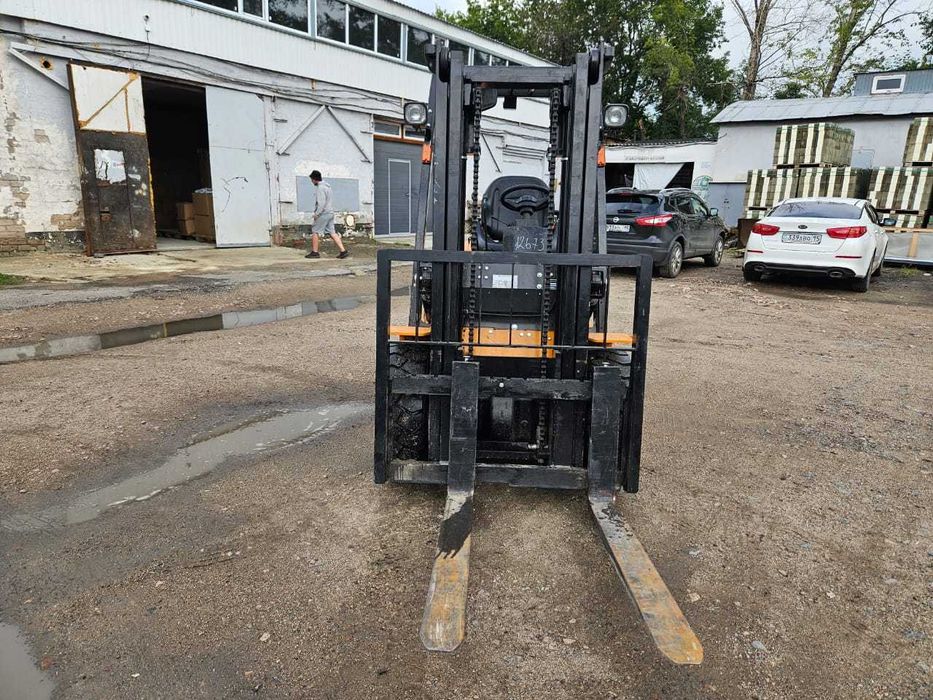 вилочный погрузчик автокара